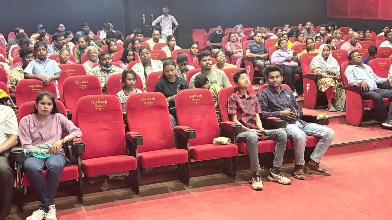 Gwalior Faithful Gather for Powerful Holy Week Screening of The Passion of the Christ