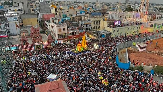 St. Mary’s Basilica Feast draws Thousands for Chariot Procession in Bengaluru