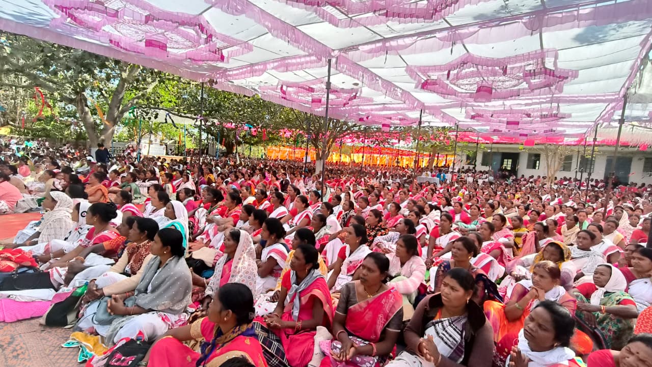 5,000 Women Converge in Jashpur for Faith and Family Conference