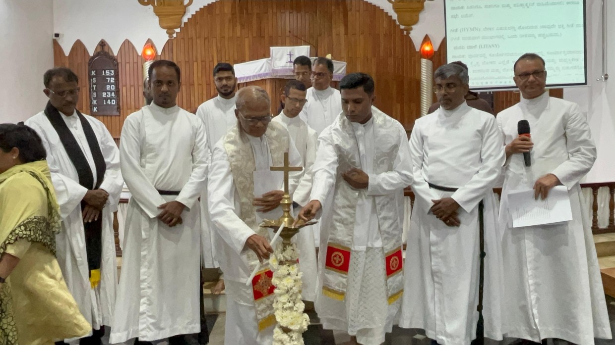 Christians Called to Be Witnesses of Love and Unity at Kalianpur Zone Prayer Meet