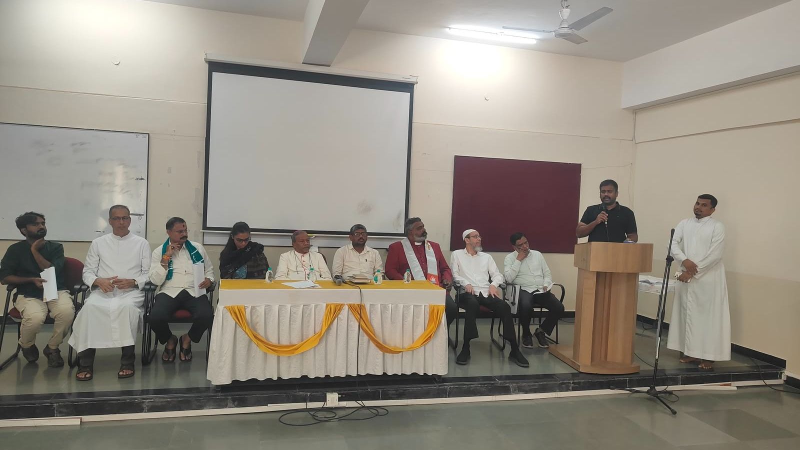 Christian Forum Seeks Repeal of Karnataka Anti-Conversion Law, Stronger Action Against Hate Crimes