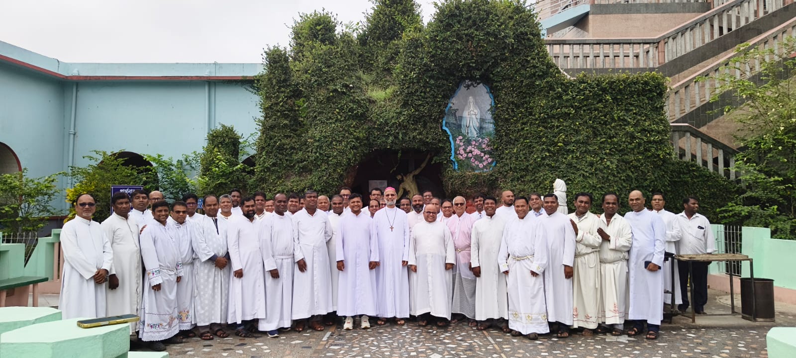 'Vision Must Shape Mission,' Asansol Clergy Told at Annual Priests' Meeting