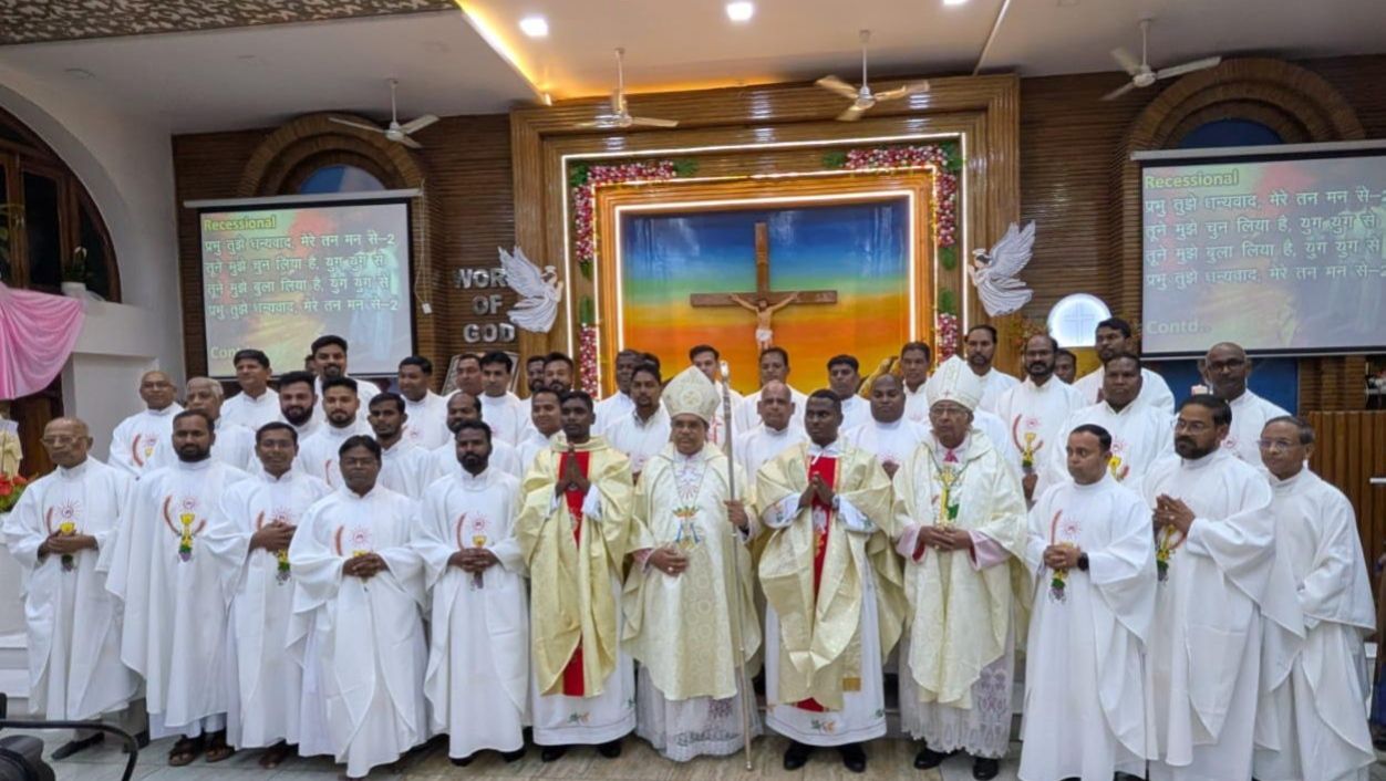 Jaipur Diocese Ordains Two New Priests on Good Shepherd Sunday