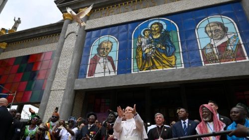 Pope Leo XIV Makes Over 400 Appeals for Peace in First Year as Pontiff